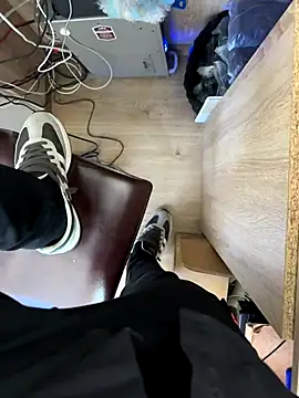 Mrdim26 online show from November 2025 10:14:01 AM