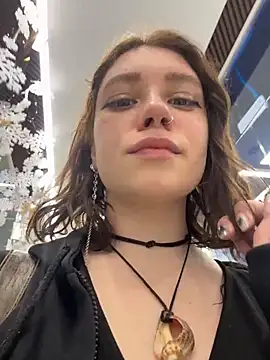 lucy-joy online show from December 2025 09:16:01 AM