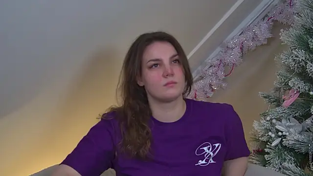 KarenClarks online show from December 2025 06:15:01 PM