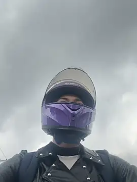 Camilla Miller01 online show from April 2026 06:13:02 PM