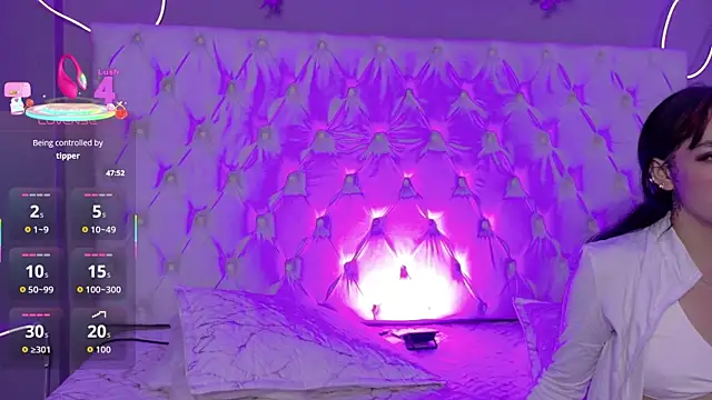 Megan  cole1 online show from December 2025 04:06:01 AM