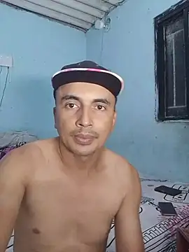 Snapshot of miroqui143 chatting on October 2025 11:49:02 PM miroqui143 online show from October 2025 11:49:02 PM