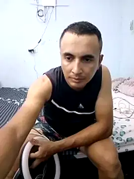 Snapshot of miroqui143 chatting on October 2025 12:08:02 AM miroqui143 online show from October 2025 12:08:02 AM