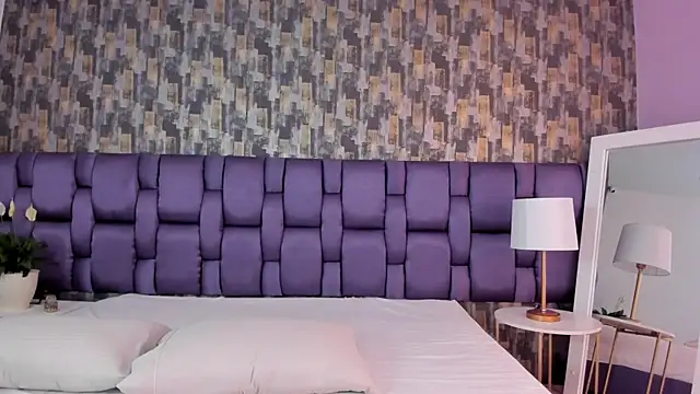 VeraBlazze online show from February 2026 01:49:01 PM