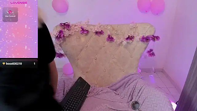 Nataliahenao69 online show from October 2025 02:16:01 PM