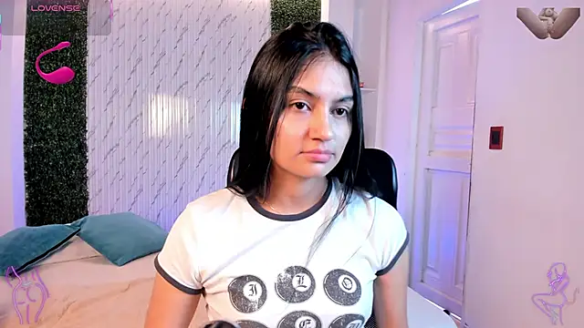 AidaJones online show from March 2026 12:44:02 PM