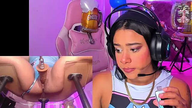 Gina Kurt online show from September 2025 03:44:01 AM