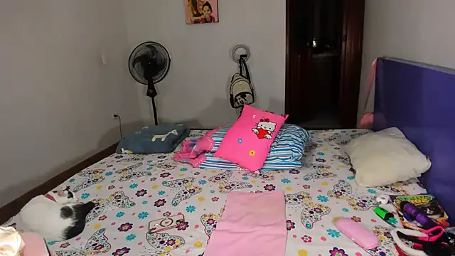 Anais lux online show from March 2026 11:19:02 PM