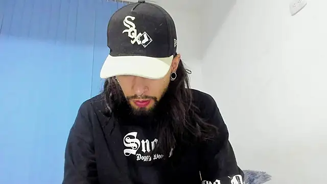 Theferxxo 12 online show from October 2025 11:07:01 PM