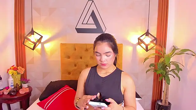 violet sweet19 online show from April 2026 11:48:01 AM