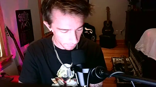 LEVIATHANX666 online show from April 2026 07:19:01 PM