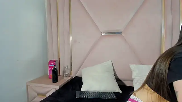 venusmorgan online show from September 2025 03:15:02 PM