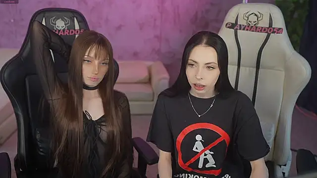 Snapshot of VivianSweet_ chatting on April 2026 10:21:02 AM VivianSweet online show from April 2026 10:21:02 AM
