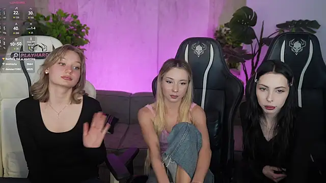 Snapshot of VivianSweet_ chatting on April 2026 01:41:02 PM VivianSweet online show from April 2026 01:41:02 PM