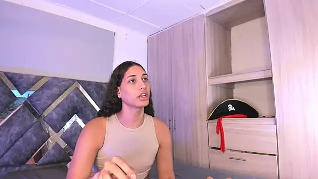 candice777 online show from October 2025 12:11:01 PM