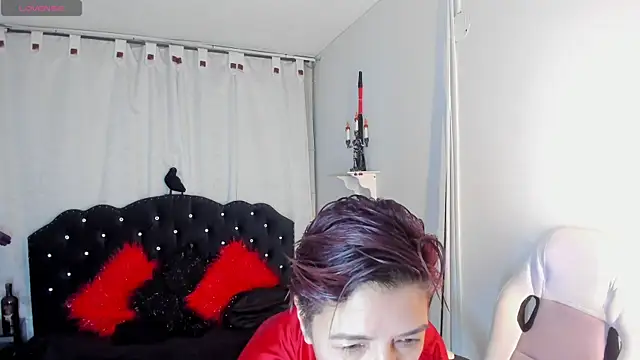 Trinityy   online show from December 2025 04:05:01 PM