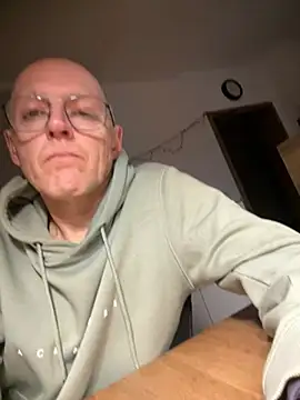 Walli1870 online show from January 2026 08:01:02 PM