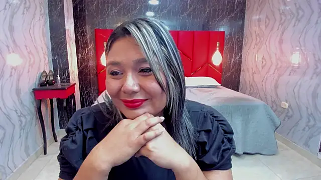 LatinaHoleQueen online show from March 2026 03:23:02 PM