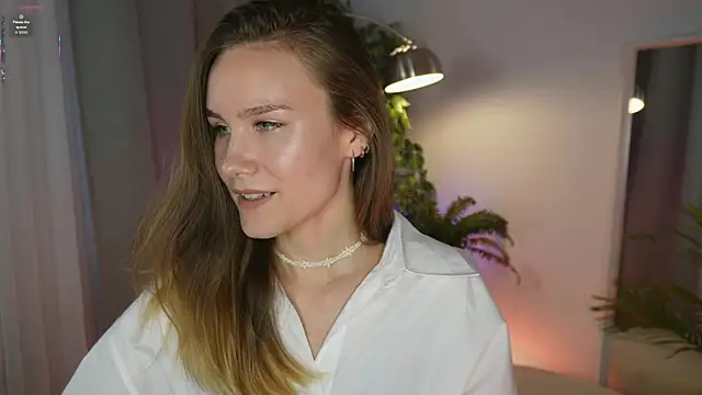  Clare Florence  online show from October 2025 01:32:02 PM