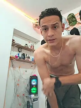 Ethanho0t online show from October 2025 12:53:02 PM