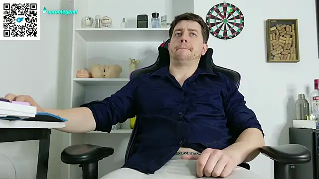 aaron nvk online show from September 2025 04:00:01 AM