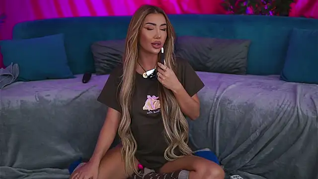 ZennySings online show from October 2025 01:31:01 PM