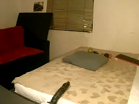 Snapshot of ALICIA_X98 chatting on October 2025 05:47:01 PM ALICIA X98 online show from October 2025 05:47:01 PM