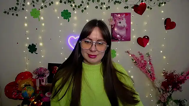 Amanda Bright  online show from March 2026 12:20:01 PM