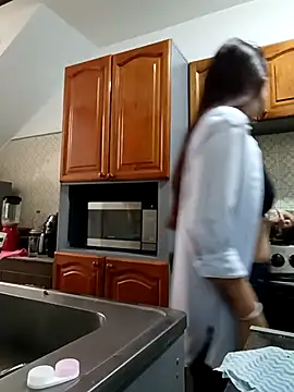 Demy Rhoades online show from March 2026 02:13:01 PM