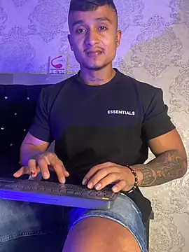 ThiagoBlaze online show from April 2026 10:32:01 AM