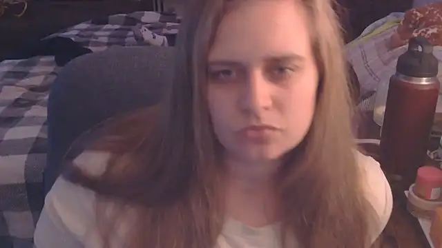 Sexyblonde12344 online show from October 2025 05:46:02 PM