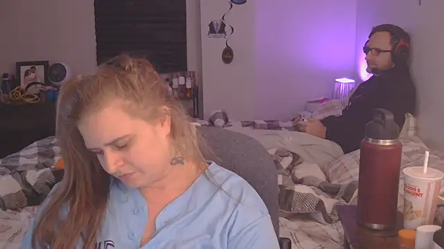 Sexyblonde12344 online show from November 2025 04:42:01 PM