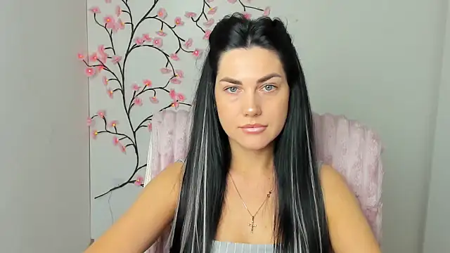 Lune Moon online show from April 2026 05:24:02 AM