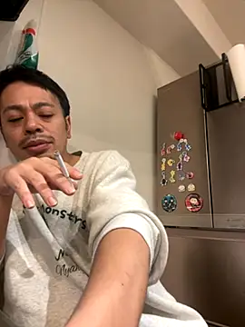 Snapshot of muut1215 chatting on November 2025 06:12:01 PM muut1215 online show from November 2025 06:12:01 PM