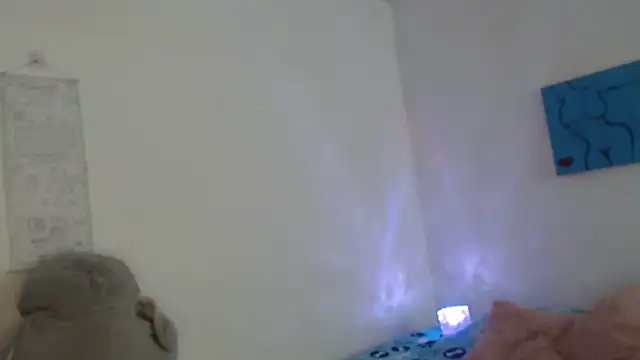 Snapshot of Victoria_new chatting on October 2025 08:51:01 PM Victoria new online show from October 2025 08:51:01 PM