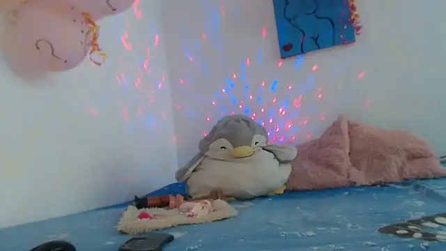 Snapshot of Victoria_new chatting on November 2025 07:03:02 PM Victoria new online show from November 2025 07:03:02 PM