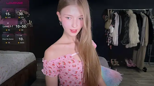 Snapshot of holylisssa chatting on October 2025 05:44:02 PM holylisssa online show from October 2025 05:44:02 PM