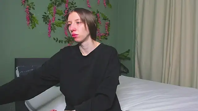 Lisbeth  Salander online show from December 2025 02:19:02 AM