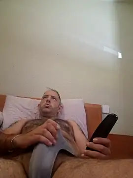 aries41s online show from October 2025 10:43:02 AM