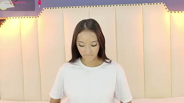 SamantaKane online show from December 2025 04:51:01 AM