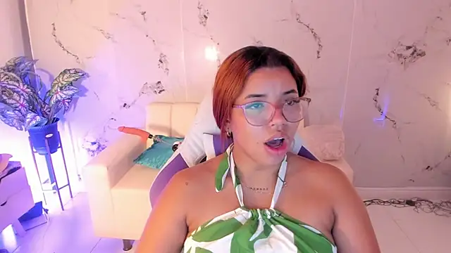 Snapshot of scarlett_enjoy1 chatting on September 2025 12:39:01 PM scarlett enjoy1 online show from September 2025 12:39:01 PM