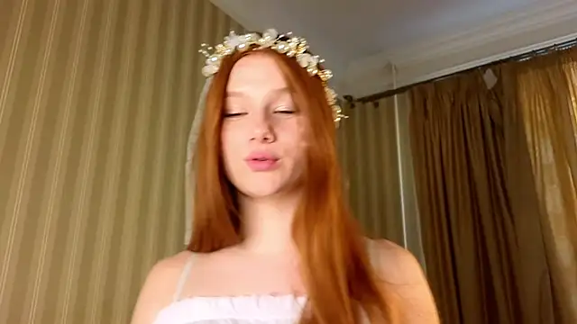 Juuulia  online show from May 2026 01:50:01 PM