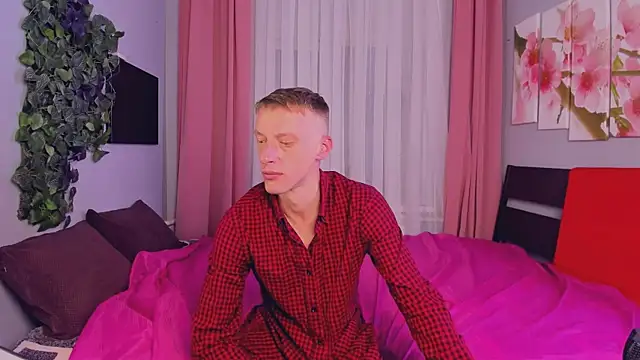 InkedJames online show from September 2025 04:34:02 PM