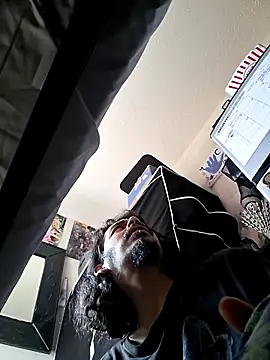 Snapshot of MeTazty294 chatting on October 2025 07:42:02 PM MeTazty294 online show from October 2025 07:42:02 PM