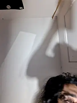 Snapshot of MeTazty294 chatting on October 2025 11:27:02 PM MeTazty294 online show from October 2025 11:27:02 PM