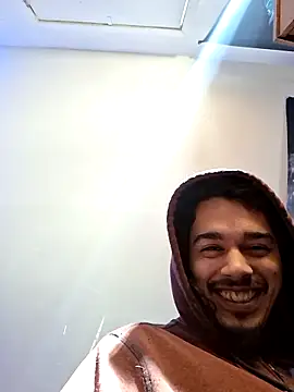 Snapshot of MeTazty294 chatting on November 2025 06:51:01 PM MeTazty294 online show from November 2025 06:51:01 PM