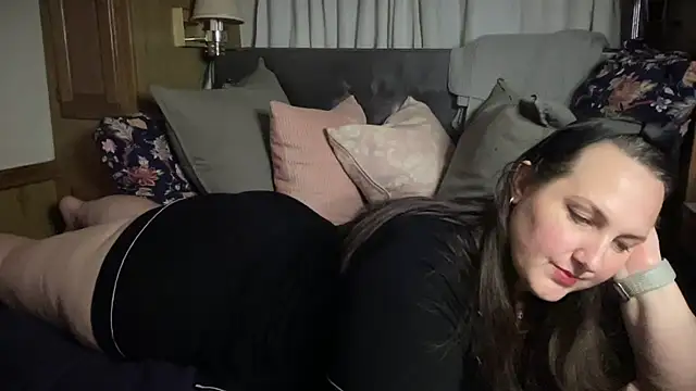 Just Trudy online show from December 2025 02:10:02 AM