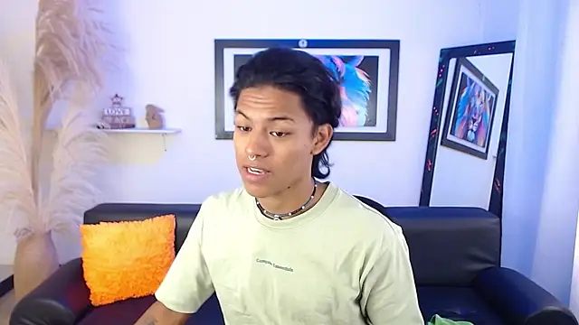 Snapshot of dreyk20 chatting on September 2025 02:07:02 PM dreyk20 online show from September 2025 02:07:02 PM