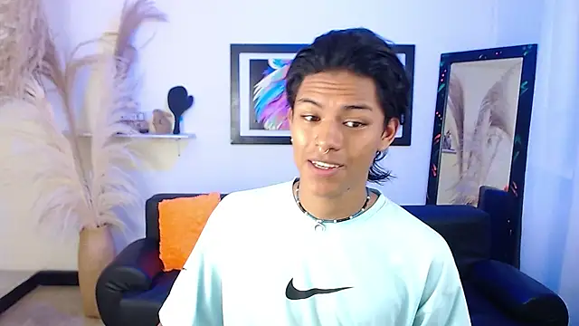 Snapshot of dreyk20 chatting on September 2025 01:48:02 PM dreyk20 online show from September 2025 01:48:02 PM