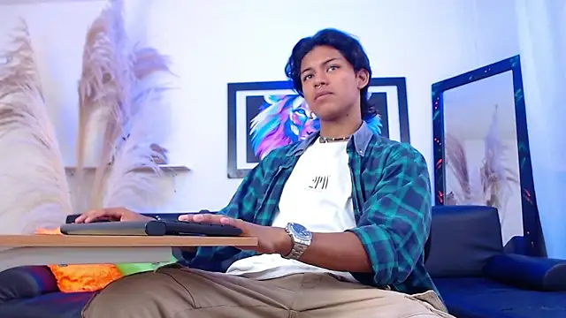 Snapshot of dreyk20 chatting on October 2025 01:51:02 PM dreyk20 online show from October 2025 01:51:02 PM